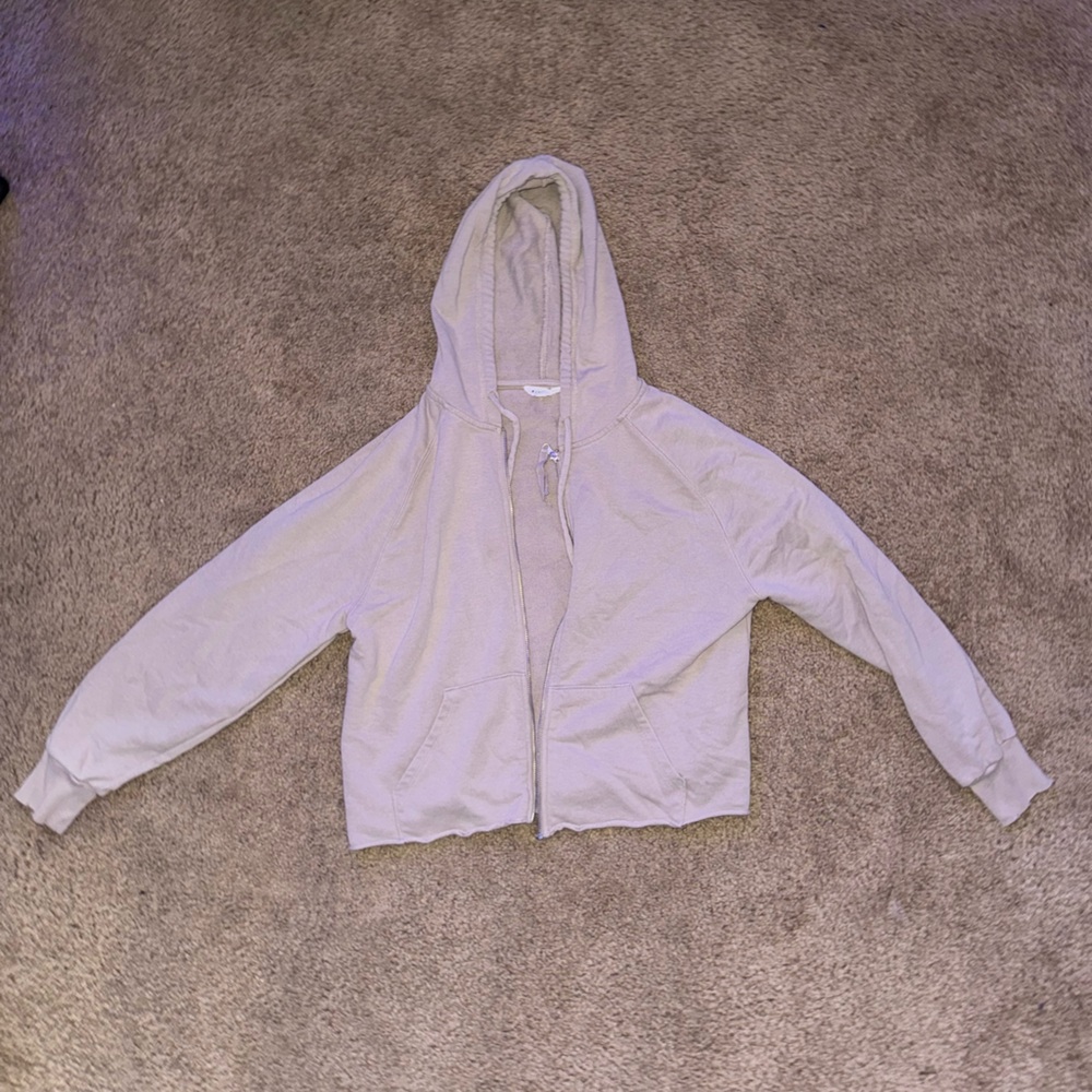 Cozy Grayish/Tan Sweatshirt Hoodie